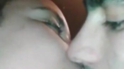 Porn หล่อกับสีน้ำตาลและ cumshot วิดีโอ โป๊ มือ สมัคร เล่น ในปากของเธอ