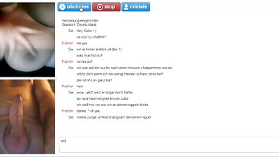 สาวผมบลอนด์กระตุกหัวโจกด้วยเท้าของเธอและหลั่งในหีของเธอ . วิดีโอ โป๊ ฟรี